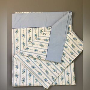 Vintage Edgemont Double Flat Sheet Rose Garland